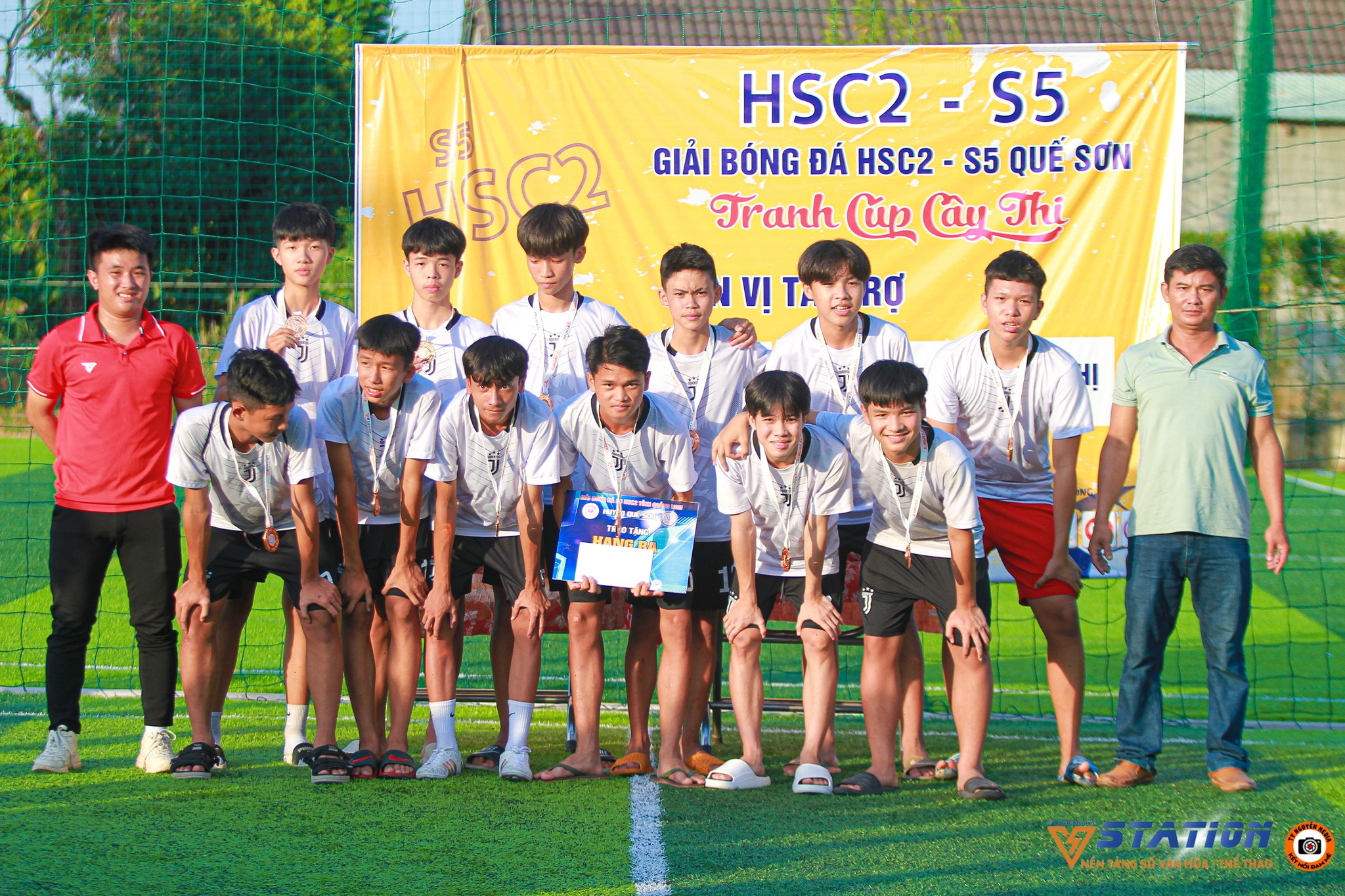 Chung kết bóng đá S5 Quế Sơn