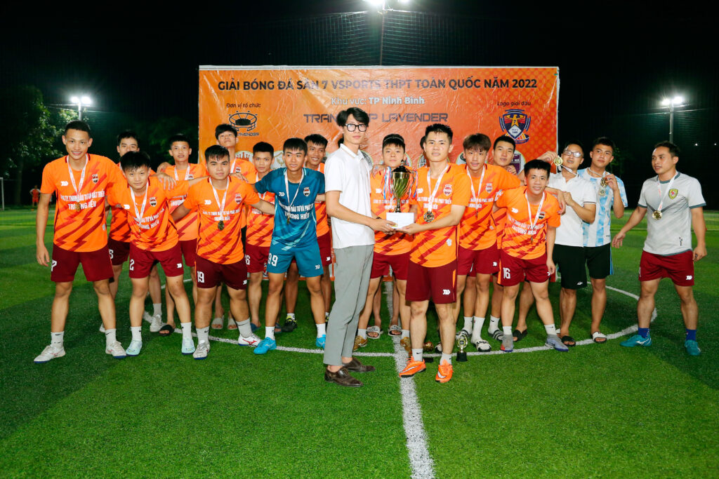 Giải Bóng Đá Sân 7 VSports THPT Toàn Quốc Vòng Loại Khu Vực : TP. Ninh Bình - Tranh Cup Lavender